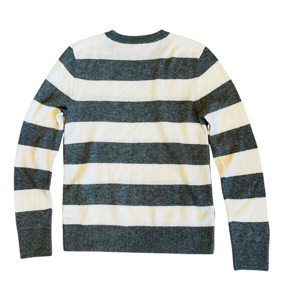 Equipment Women’s Sz S Cashmere Gray White Stripe Crew Neck Sweater Jenny - Picture 7 of 13